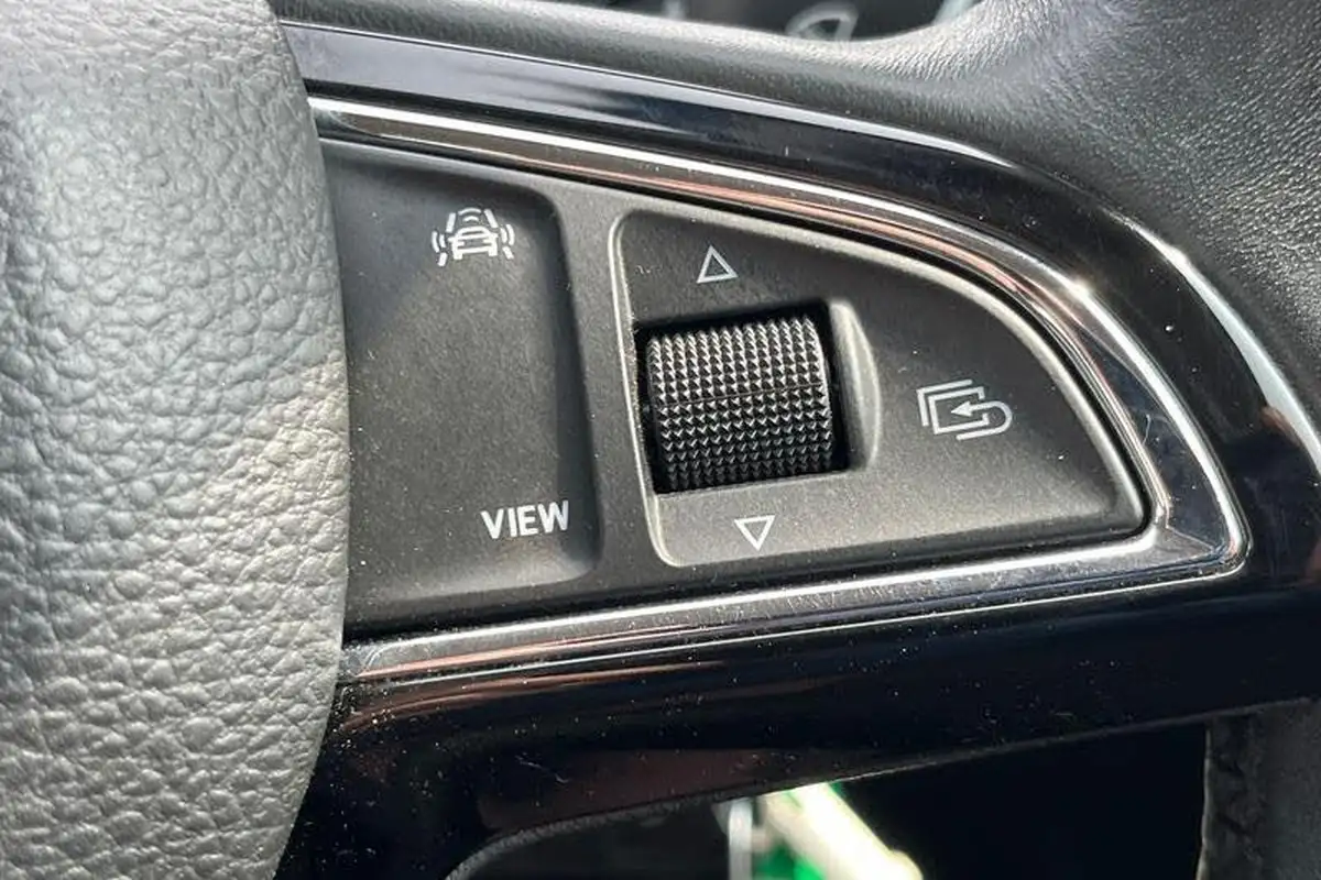 2020-skoda-kamiq-15-tsi-se-big-23