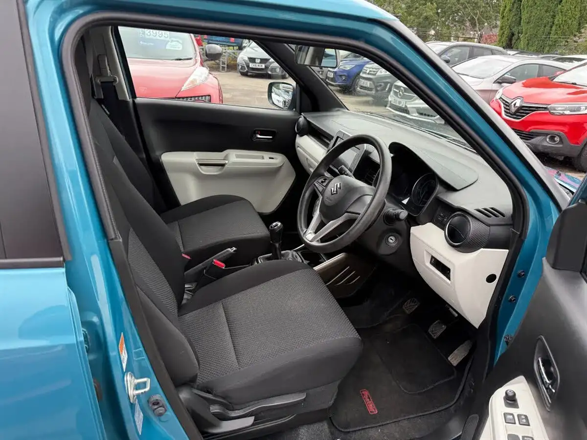 2017-suzuki-ignis-12-dualjet-sz-t-big-6