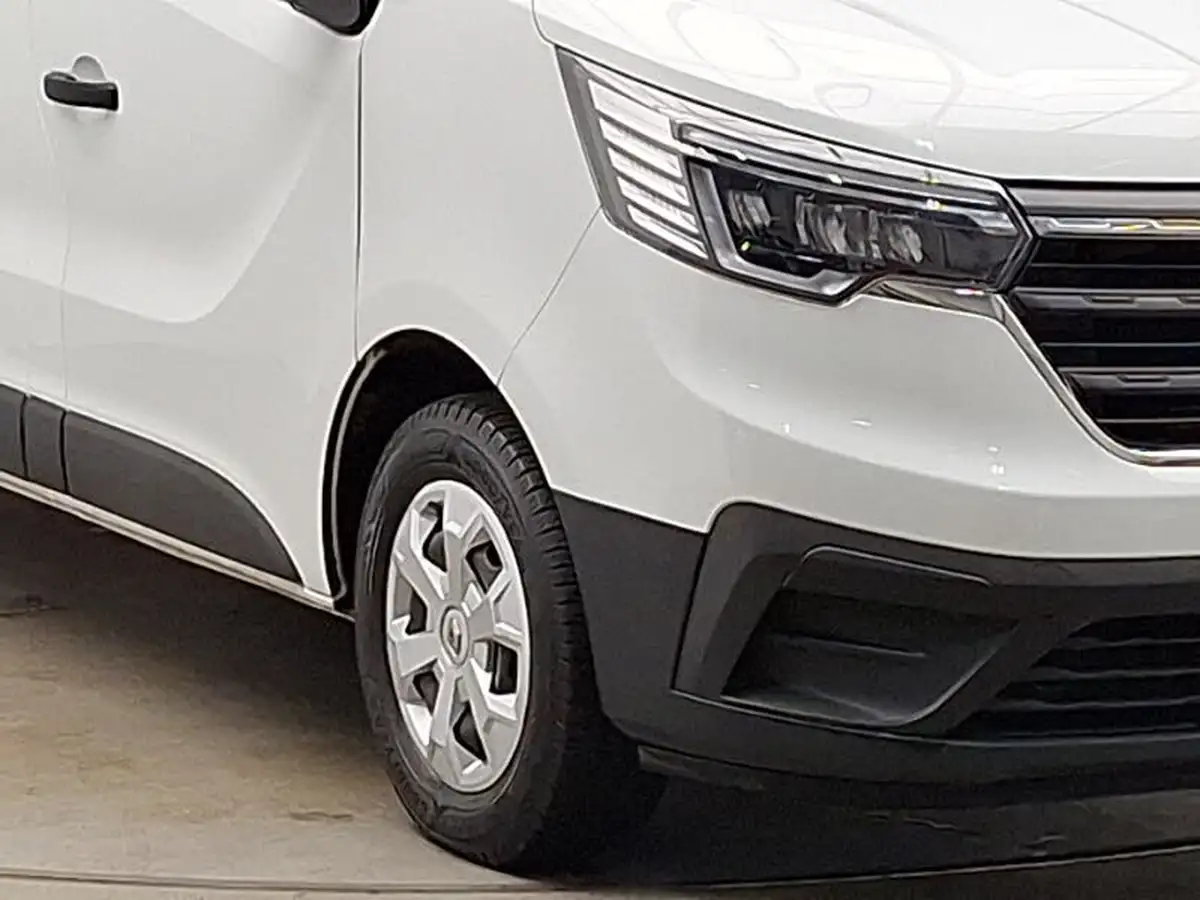 2022-renault-trafic-20dci-ll30-150-business-big-8