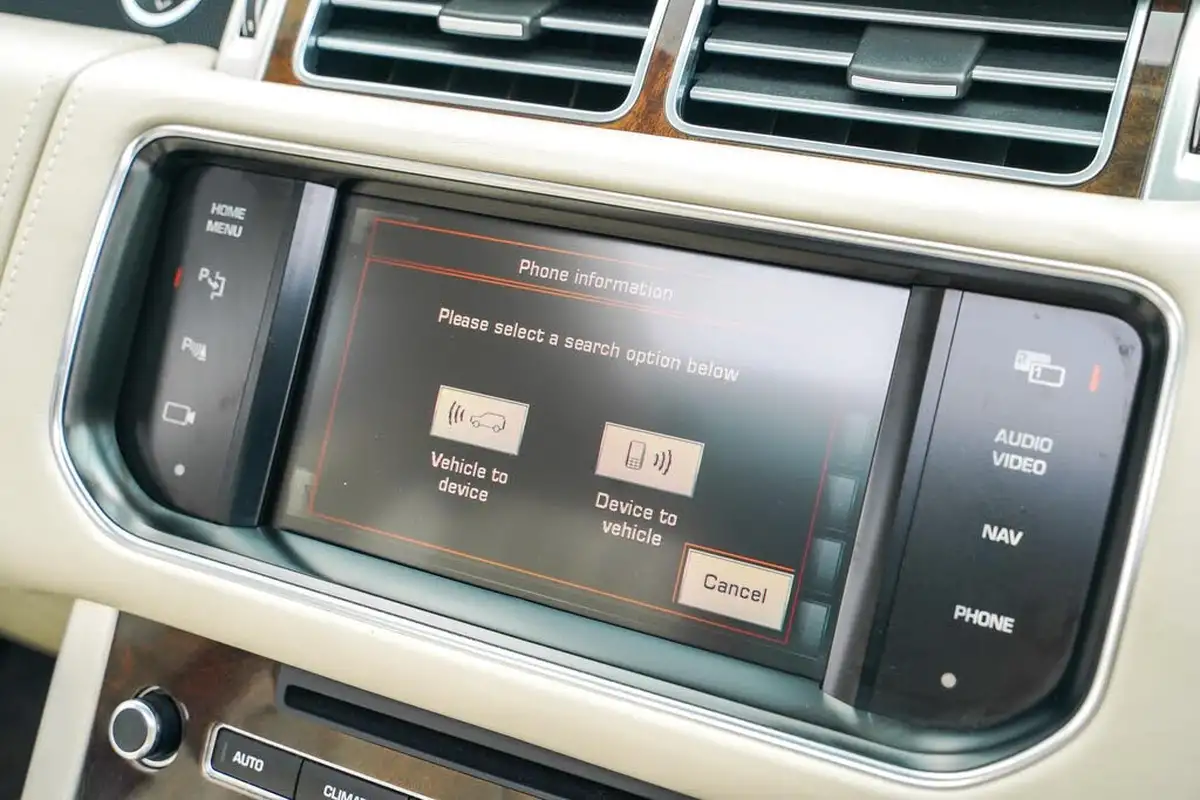 2014-land-rover-range-rover-30-sd-v6-autobiography-30-sd-ss-big-43