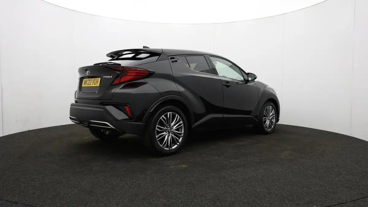 2022-toyota-c-hr-20-vvt-i-excel-big-13