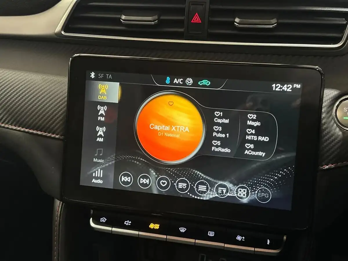 2021-mg-zs-suv-10t-gdi-exclusive-big-10