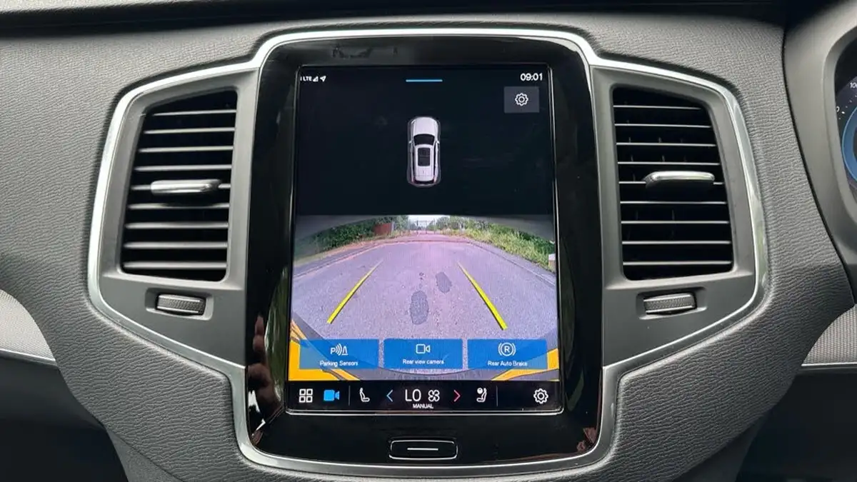 2023-volvo-xc90-20-b5-core-big-17