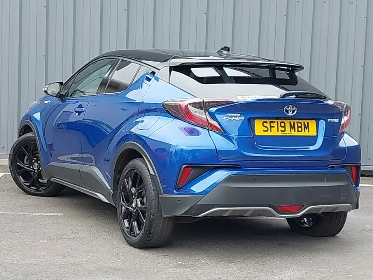 2019-toyota-c-hr-18-vvt-i-dynamic-big-1