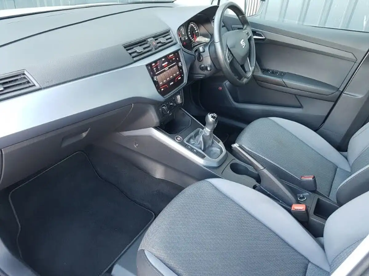 2018-seat-arona-16tdi-se-technology-lux-big-4