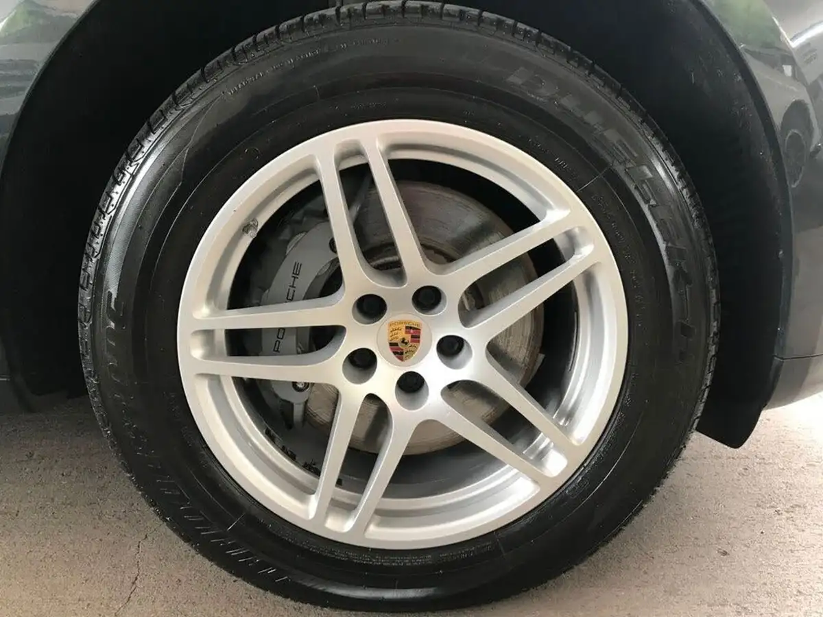 2019-porsche-macan-30-v6-s-big-34