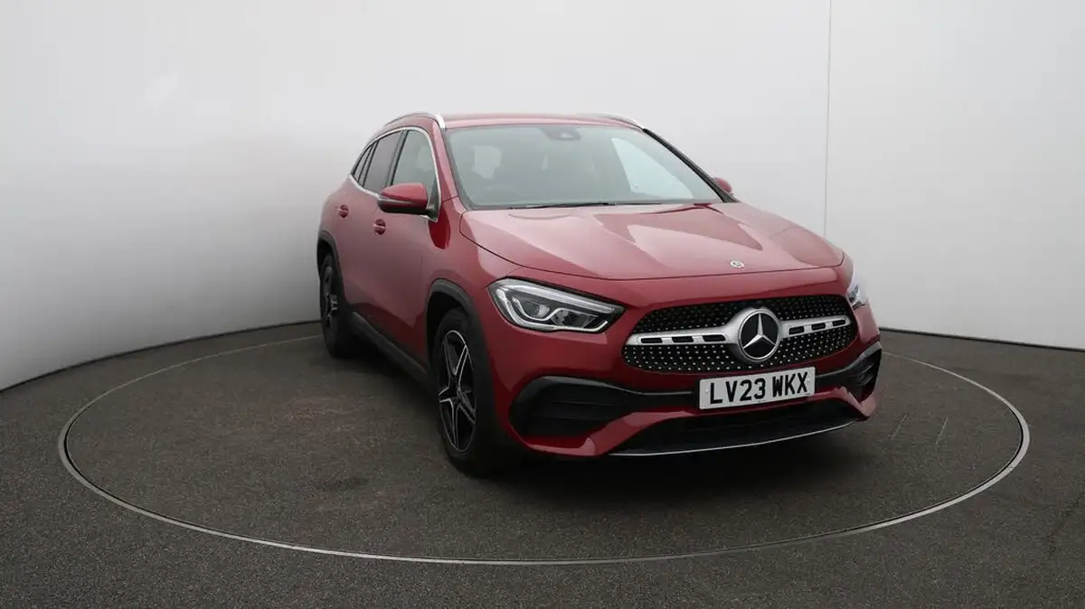 2023-mercedes-benz-gla-class-13-gla-200-amg-line-executive-station-wagon-big-42