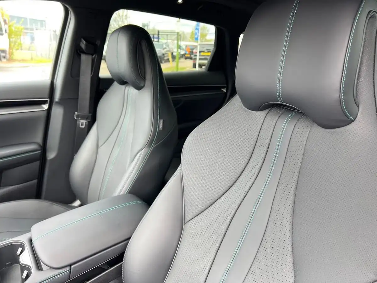 2025-byd-seal-15-comfort-big-12