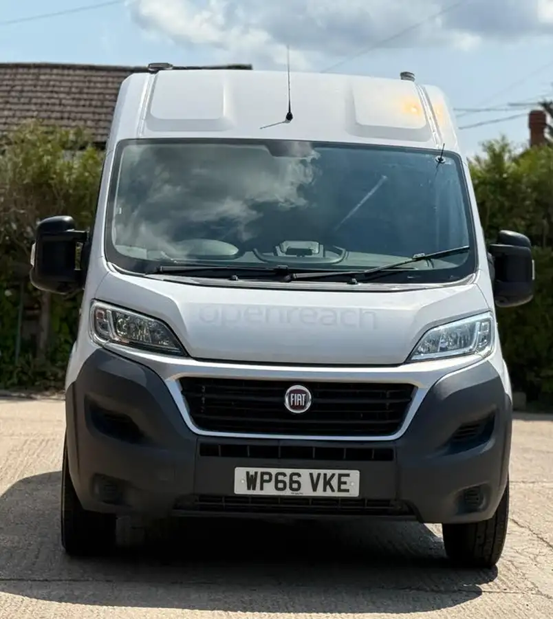 2017-fiat-ducato-20td-35-lh2-panel-big-2