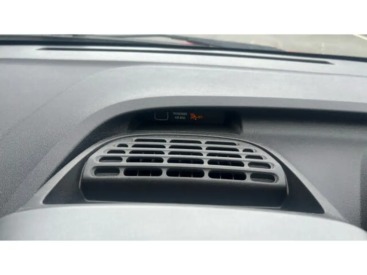 2019-toyota-aygo-10-vvt-i-x-play-big-39