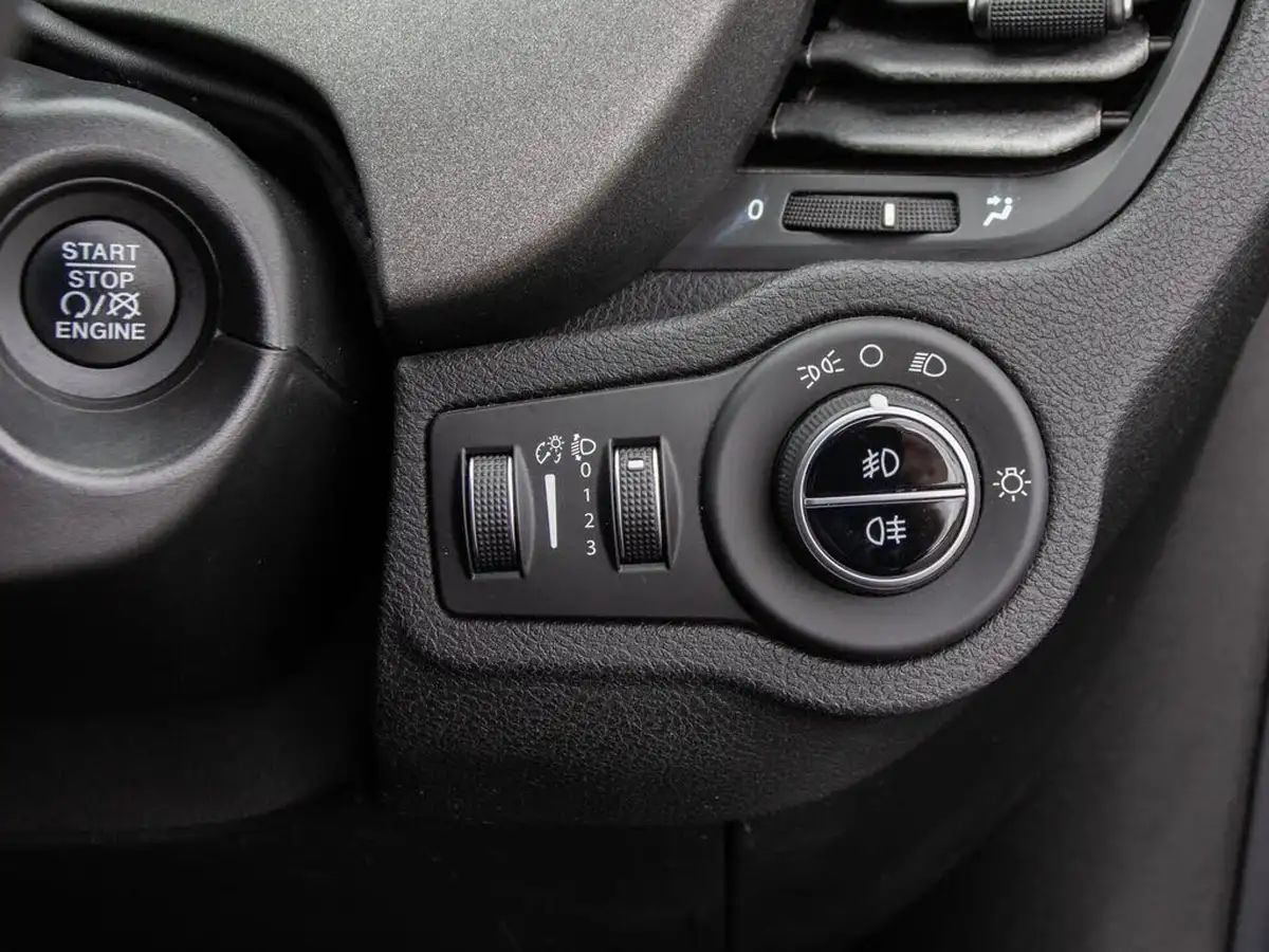 2016-fiat-500x-20multijet-cross-big-15