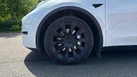 2023-tesla-model-y-e-long-range-small-16
