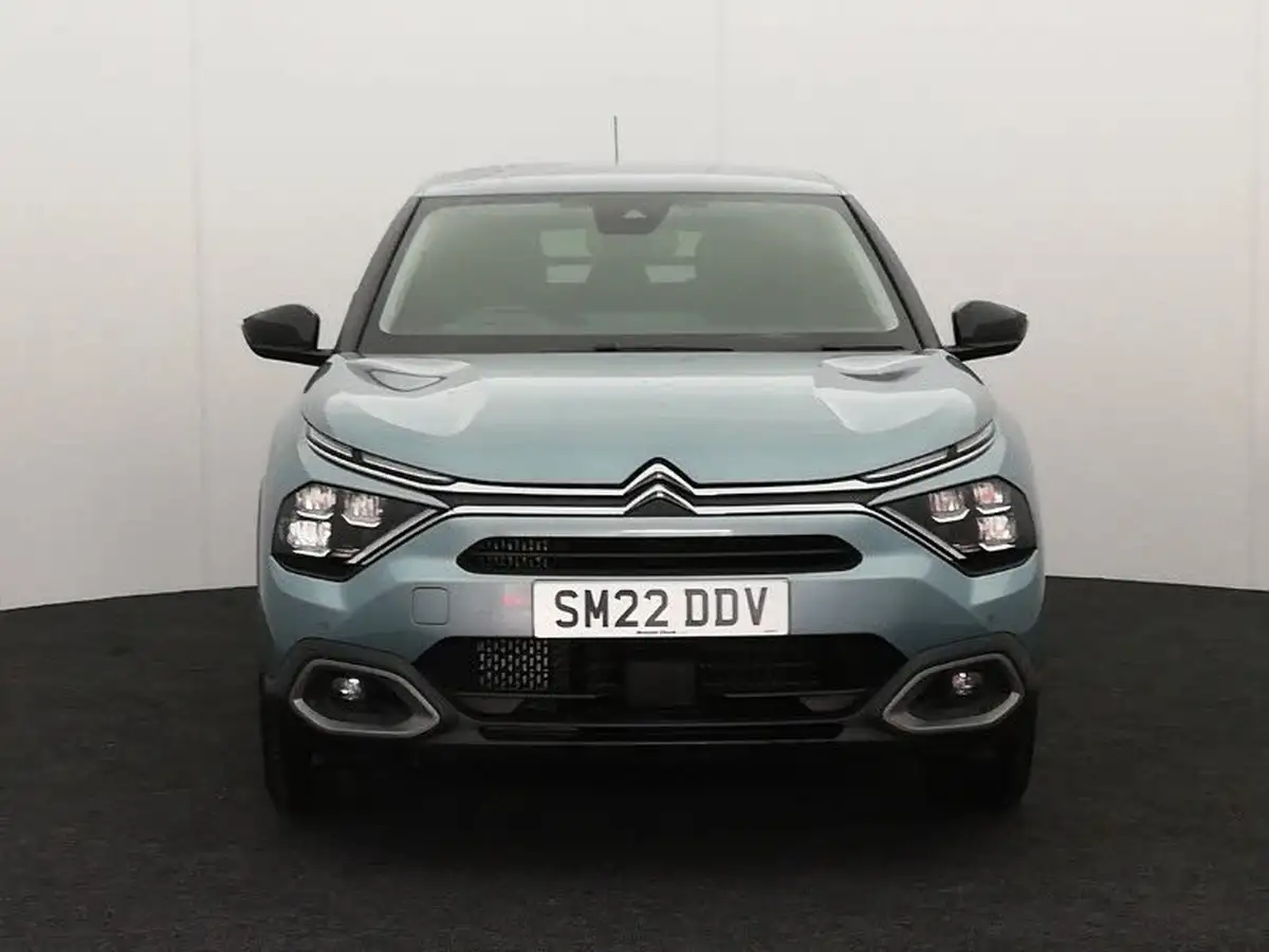 2022-citroen-c4-12-puretech-shine-130ps-big-18