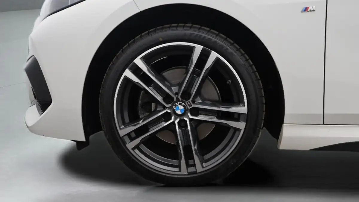 2022-bmw-2-series-15-218i-m-sport-coupe-4d-big-18