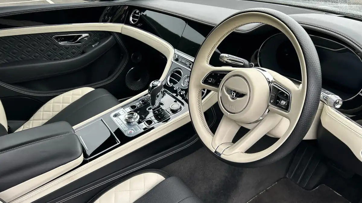 2023-bentley-continental-40-gt-v8-coupe-big-13