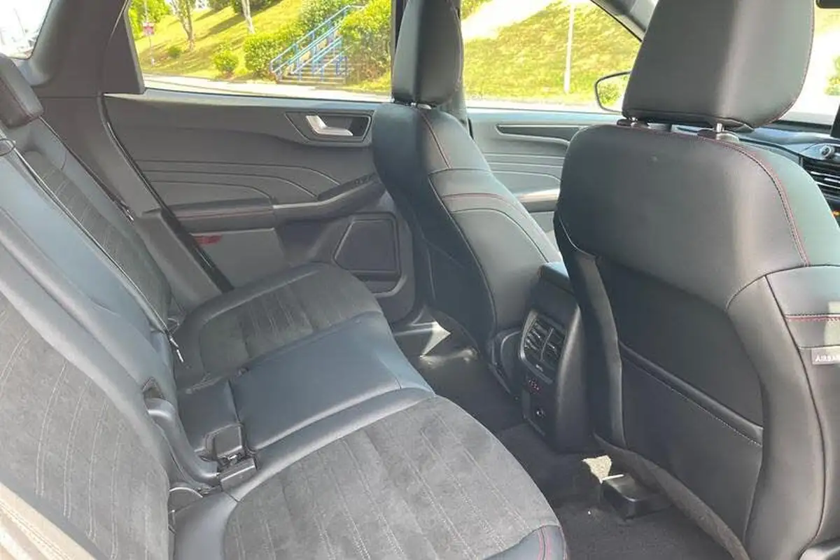 2024-ford-kuga-25t-st-line-edition-225ps-phev-big-37