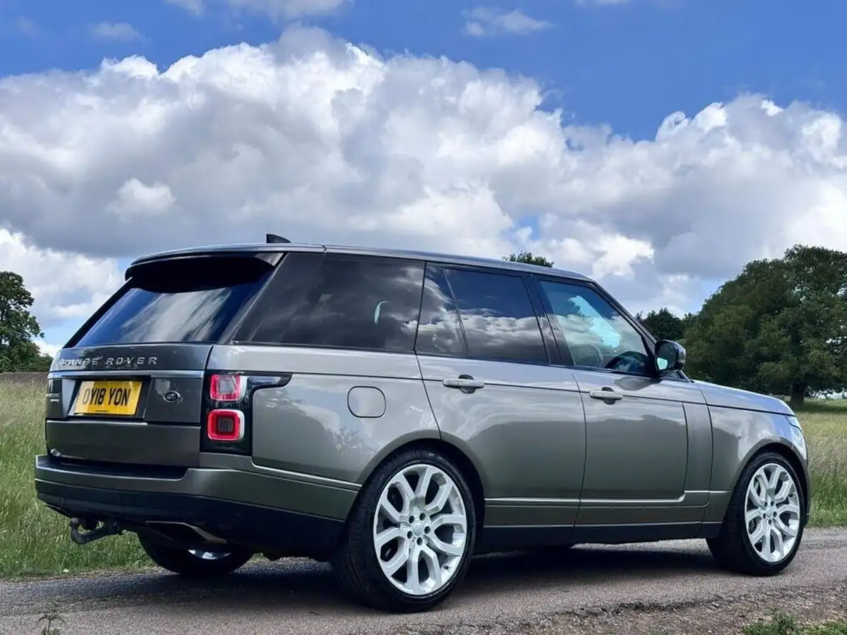 2018-land-rover-range-rover-44-sdv8-vogue-se-4wd-big-5