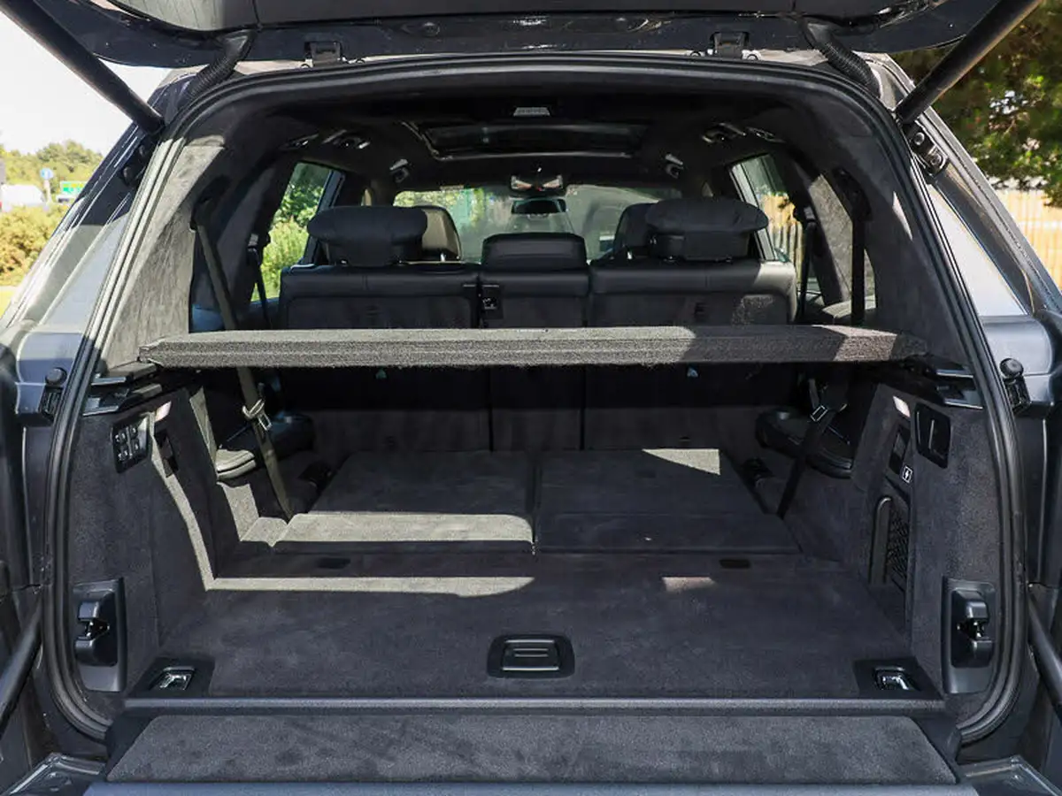 2025-bmw-x7-30td-xdrive-40d-m-sport-big-19