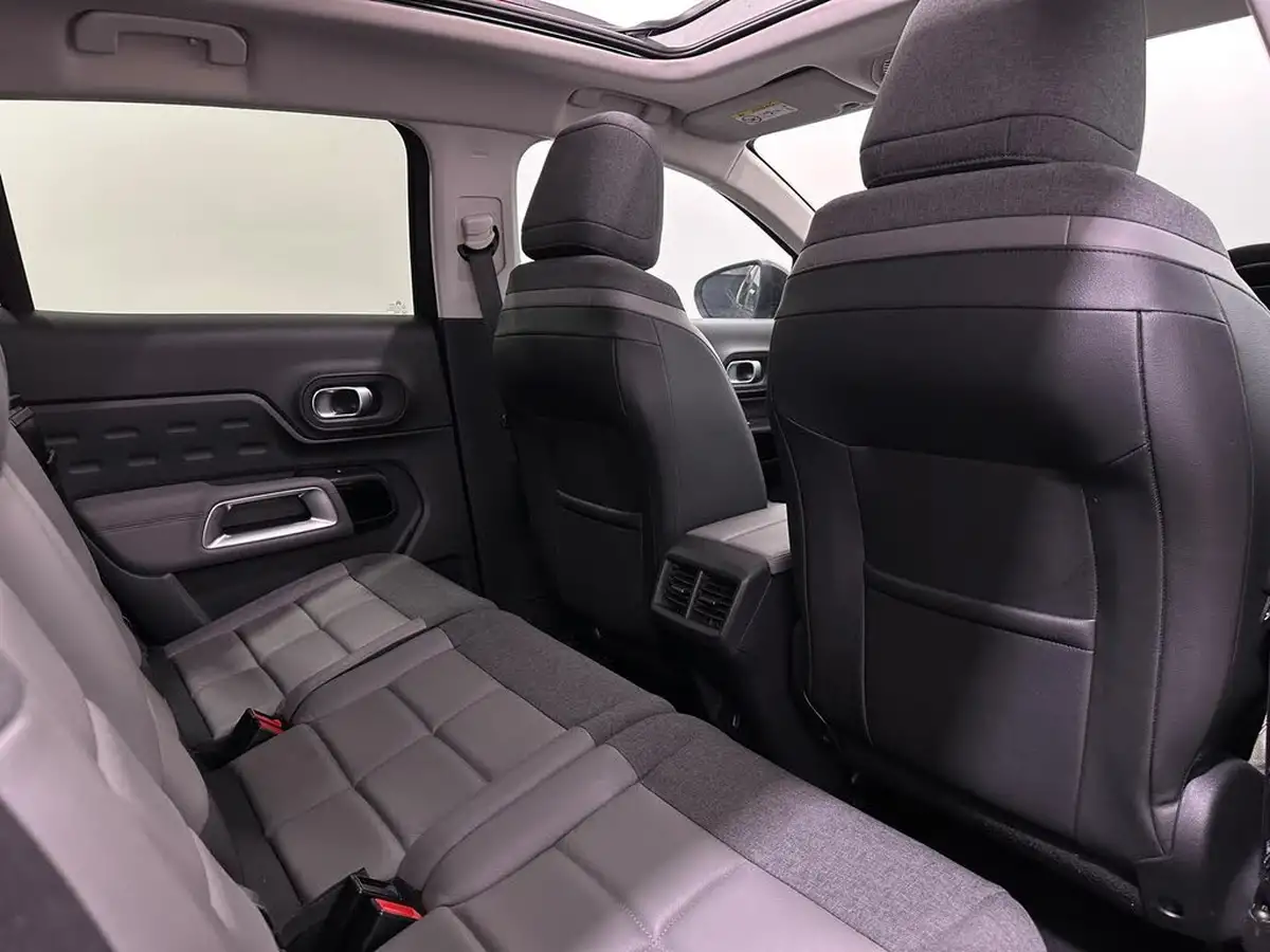 2019-citroen-c5-aircross-16-puretech-flair-plus-big-40