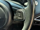 2016-jaguar-xe-20td-portfolio-180ps-small-39