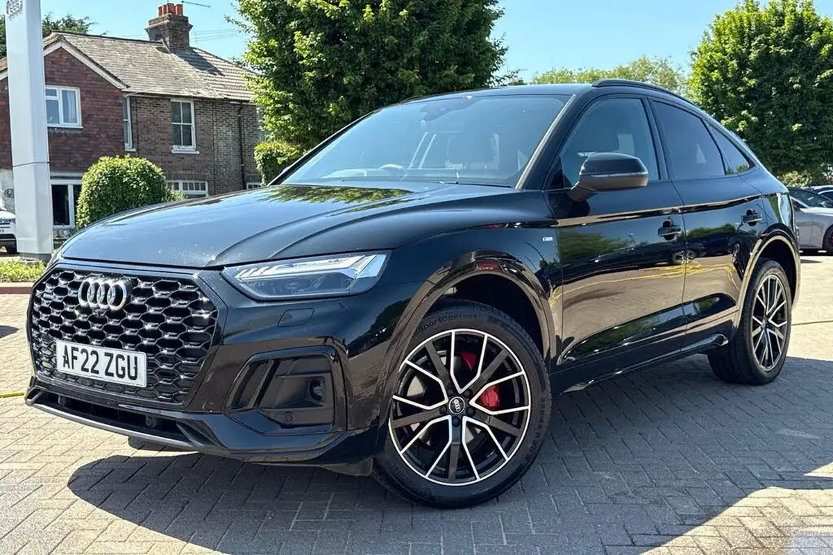 2022-audi-q5-20-45-tfsi-edition-1-sportback-big-24