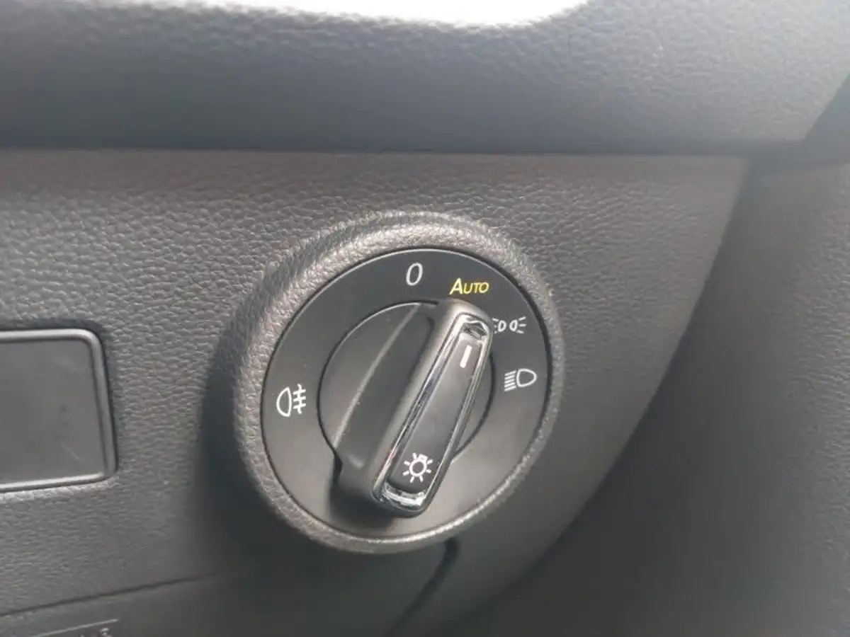 2020-seat-cupra-ateca-20-tsi-300ps-comfort-sound-pack-big-17