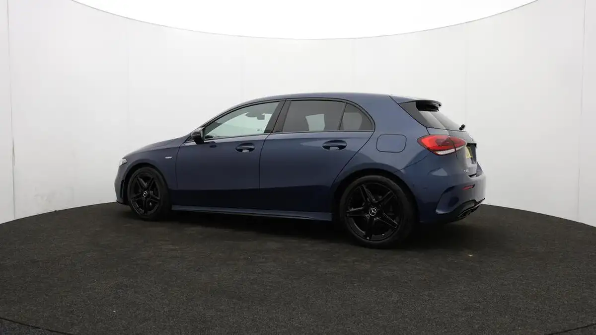 2022-mercedes-benz-a-class-13-a180-amg-line-executive-edition-hatchback-5d-7g-dct-big-76