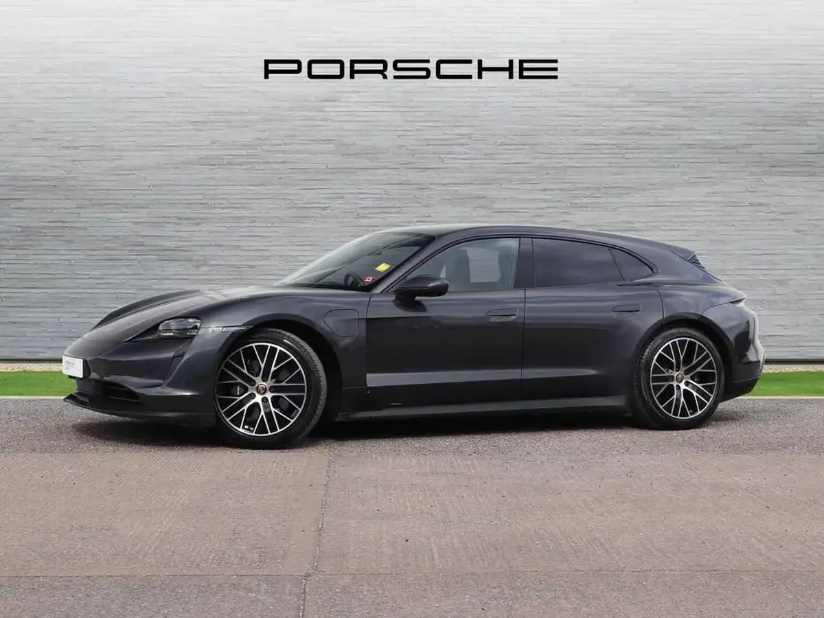 2022-porsche-taycan-e-sport-turismo-476ps-performance-battery-plus-big-4