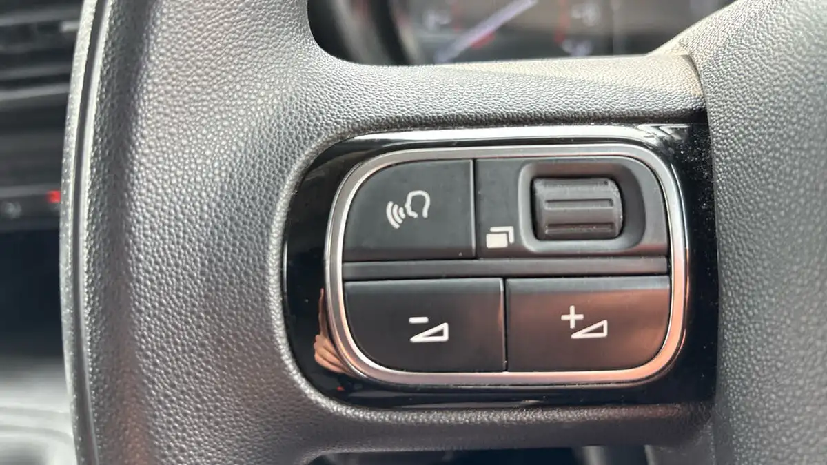 2021-toyota-proace-city-15d-icon-100hpeu6dt-e-l1-big-22
