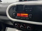 2015-renault-twingo-09-tce-dynamique-energy-ss-small-33