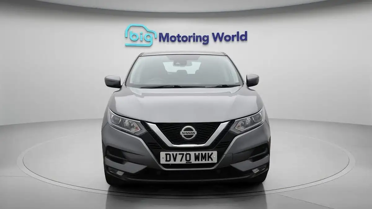 2020-nissan-qashqai-13-dig-t-acenta-premium-160ps-dct-big-2