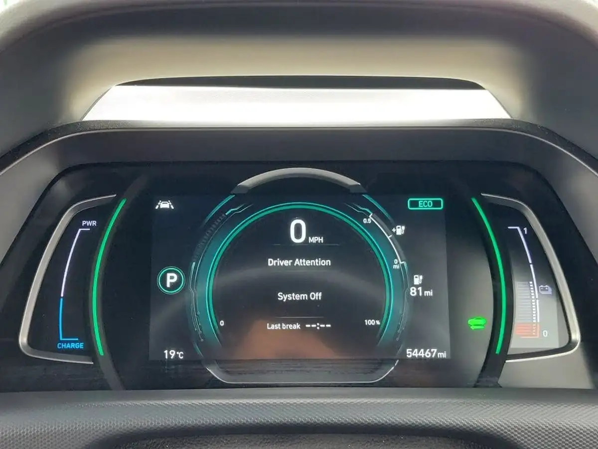 2020-hyundai-kona-e-premium-136ps-39kwh-big-39