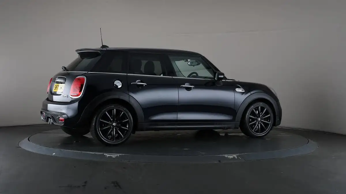 2020-mini-cooper-20-cooper-s-classic-189bhp-nav-hatchback-5d-big-72