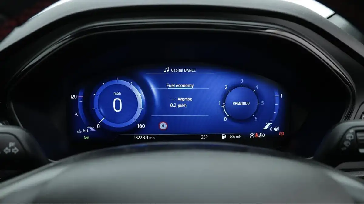 2020-ford-focus-20-st-line-x-hatchback-big-12