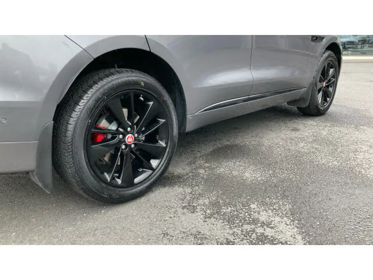 2021-jaguar-f-pace-20-d200-r-dynamic-hse-mhev-big-35