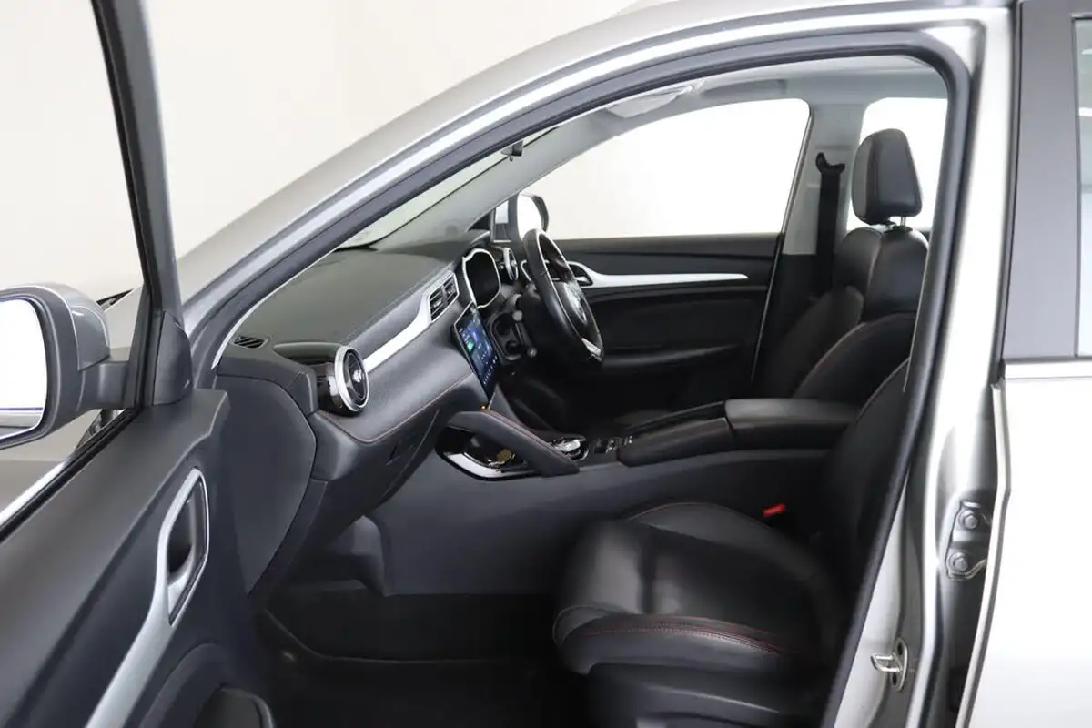 2022-mg-zs-suv-e-trophy-connect-ev-156ps-long-range-big-10