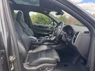2021-porsche-cayenne-30-v6-station-wagon-small-6