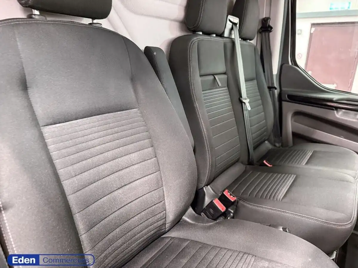 2023-ford-transit-custom-20tdci-340-l1h1-limited-170pseu6dt-auto-big-13
