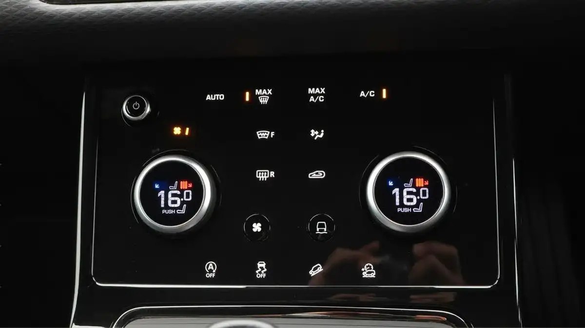 2021-land-rover-range-rover-evoque-20-d200-r-dynamic-s-big-12
