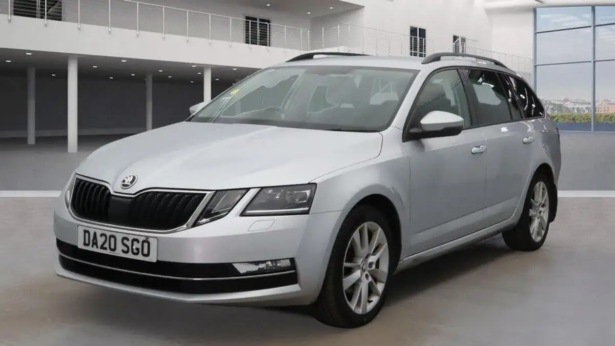 2020-skoda-octavia-20tdi-se-l-150ps-estate-dsg-big-4
