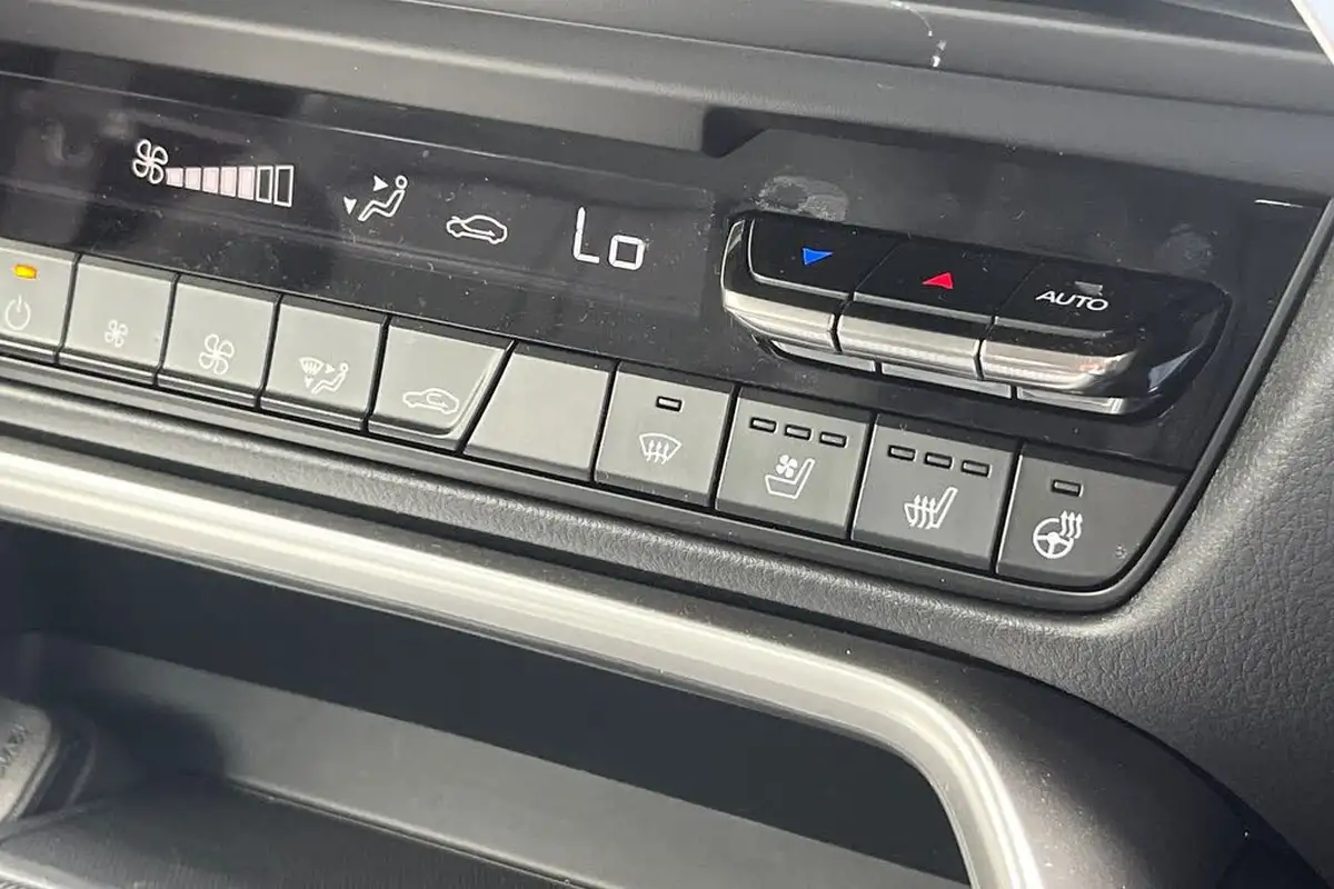 2022-mazda-cx-60-25-e-skyactiv-homura-big-19