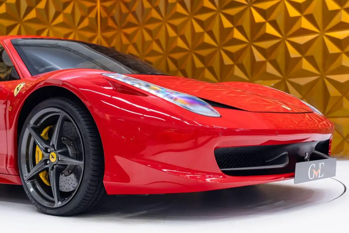 2012-ferrari-458-45-italia-big-10