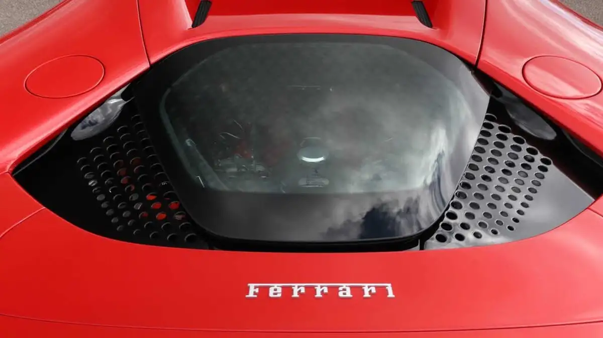 2021-ferrari-sf90-stradale-big-27