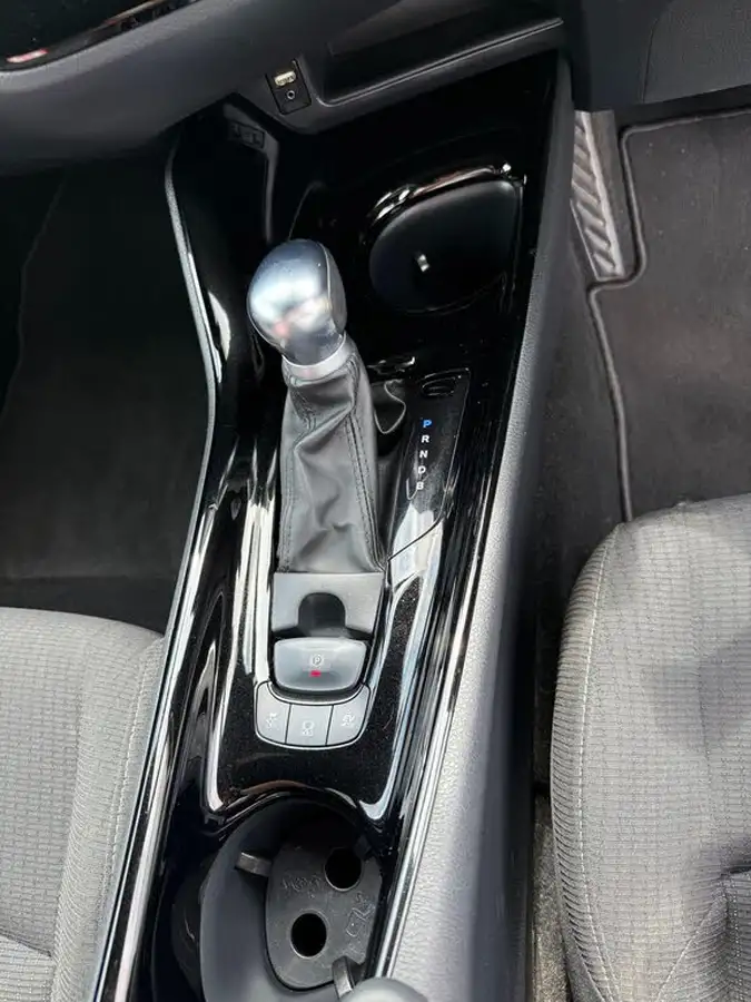 2019-toyota-c-hr-18-vvt-i-dynamic-big-21