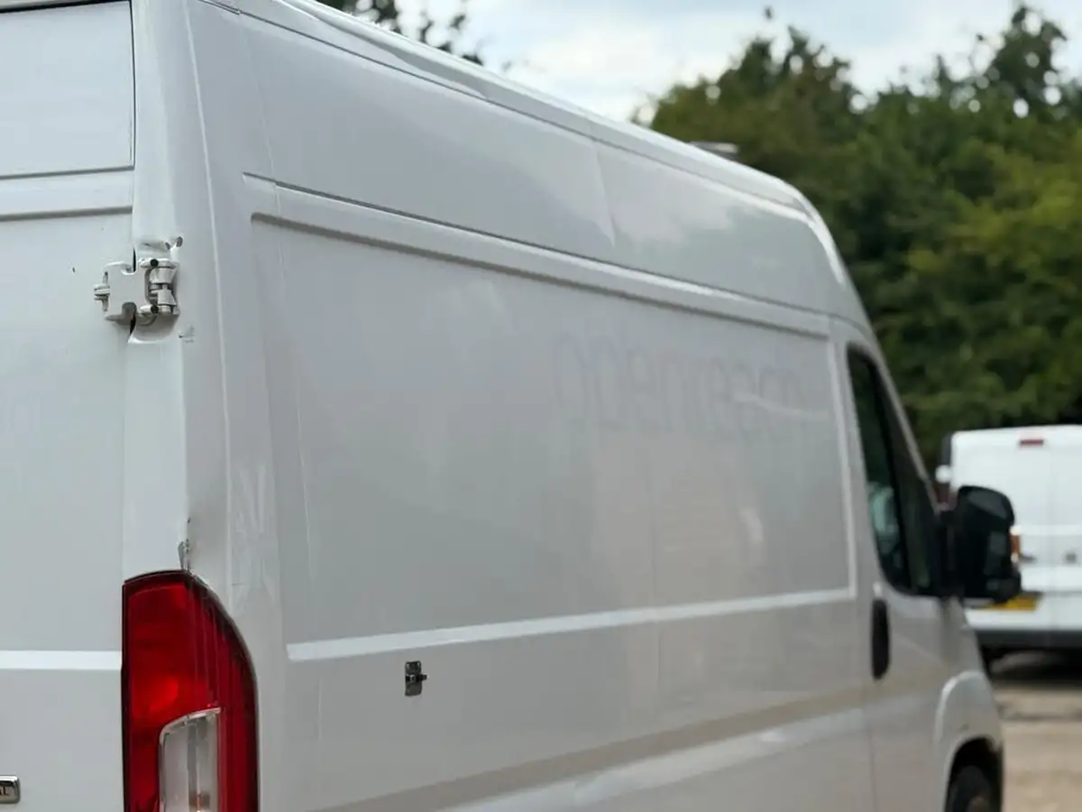 2017-fiat-ducato-20td-35-lh2-panel-big-30