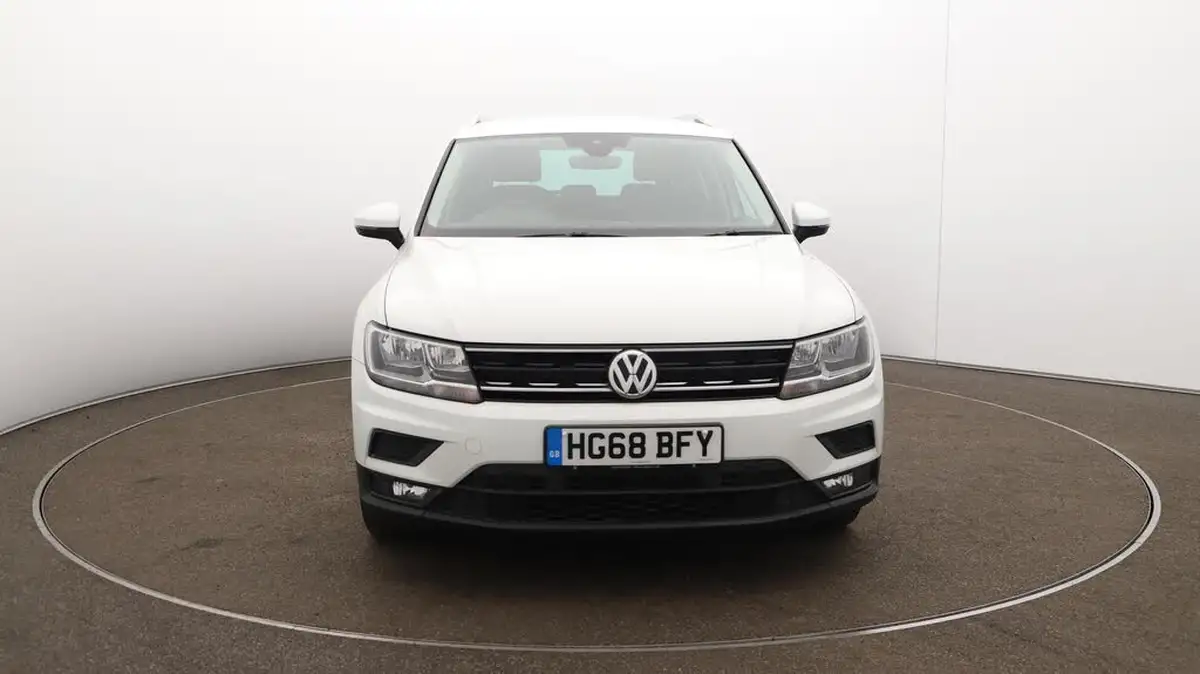 2018-volkswagen-tiguan-14-tsi-se-navigation-125ps-ss-big-39