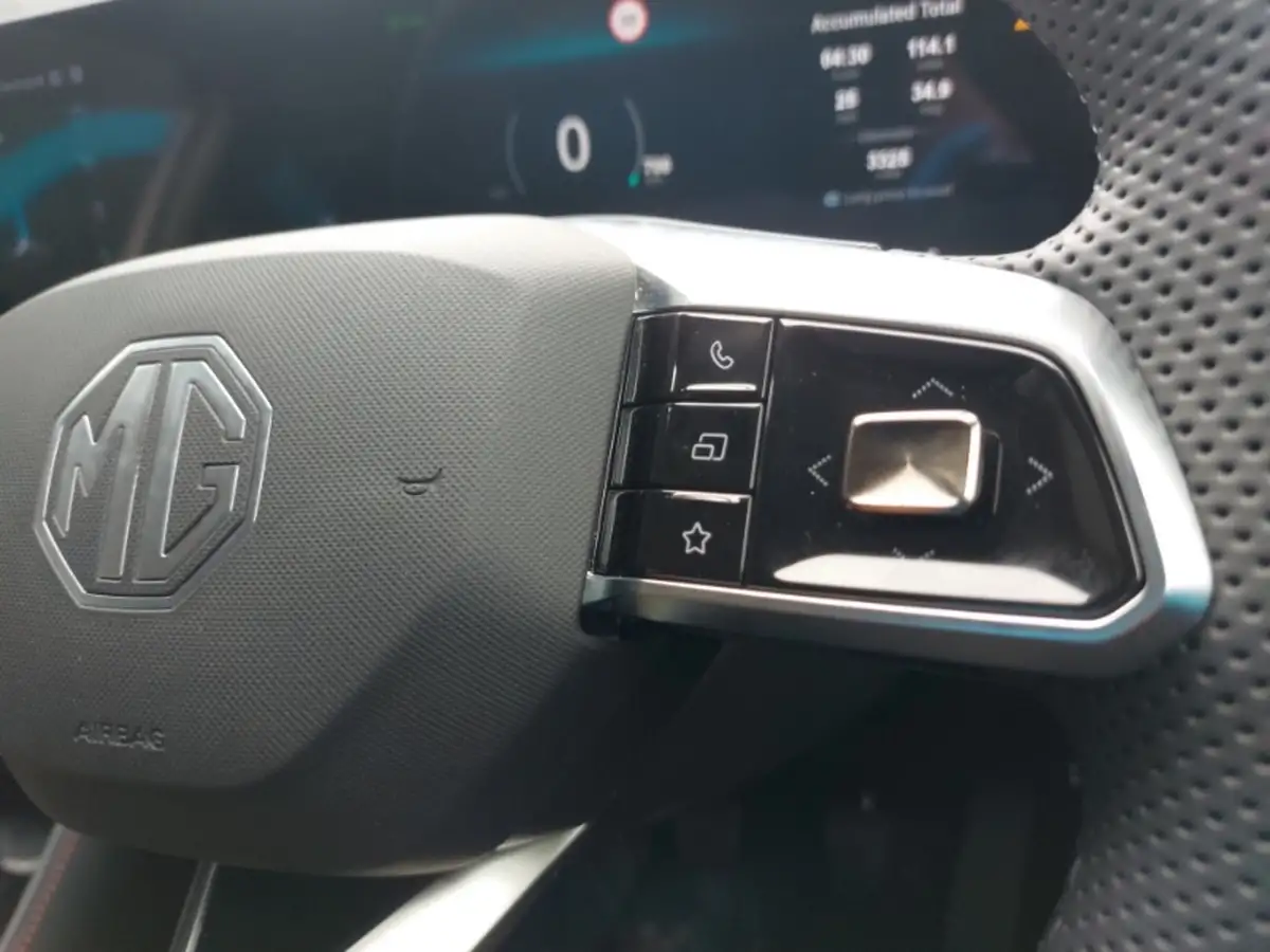 2017-hyundai-tucson-16-gdi-blue-drive-se-nav-big-15