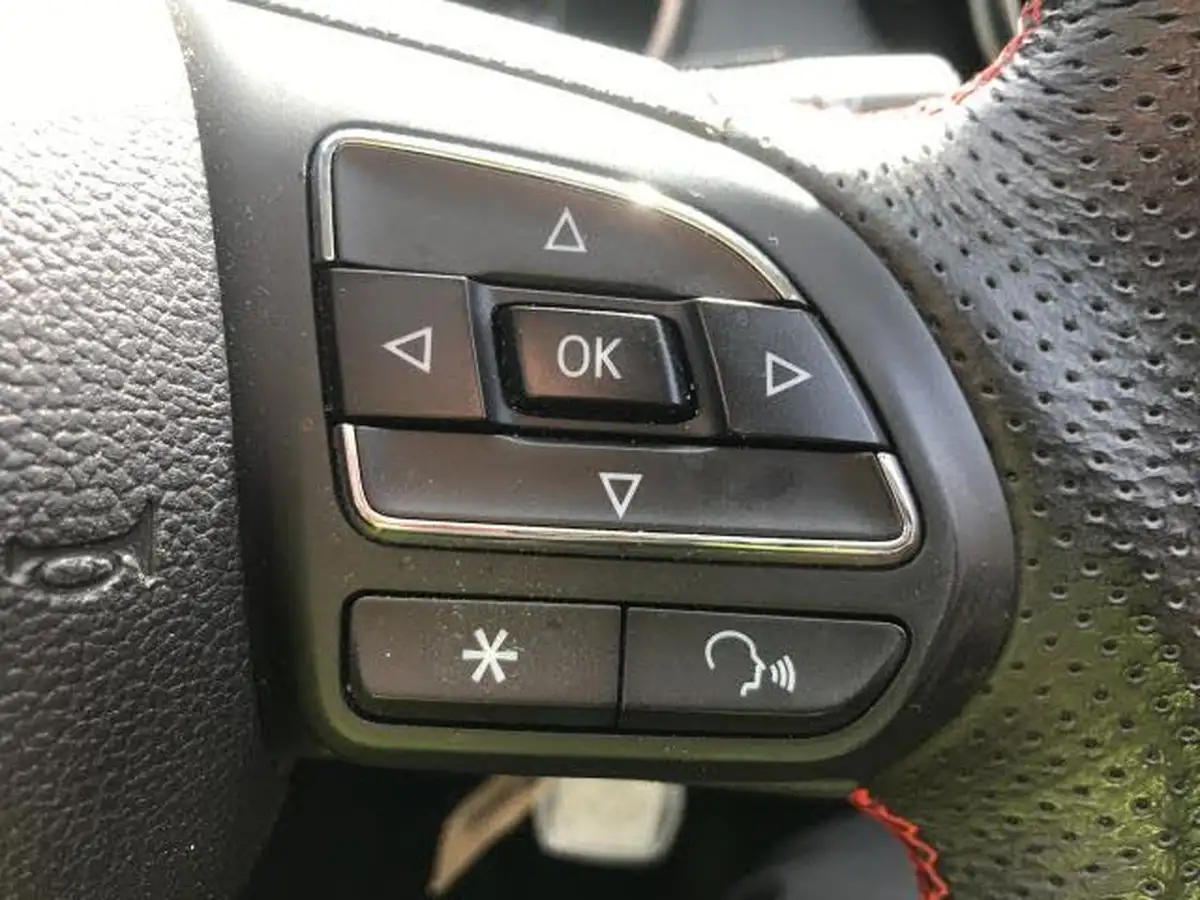 2023-mg-zs-suv-15-vti-tech-excite-big-33
