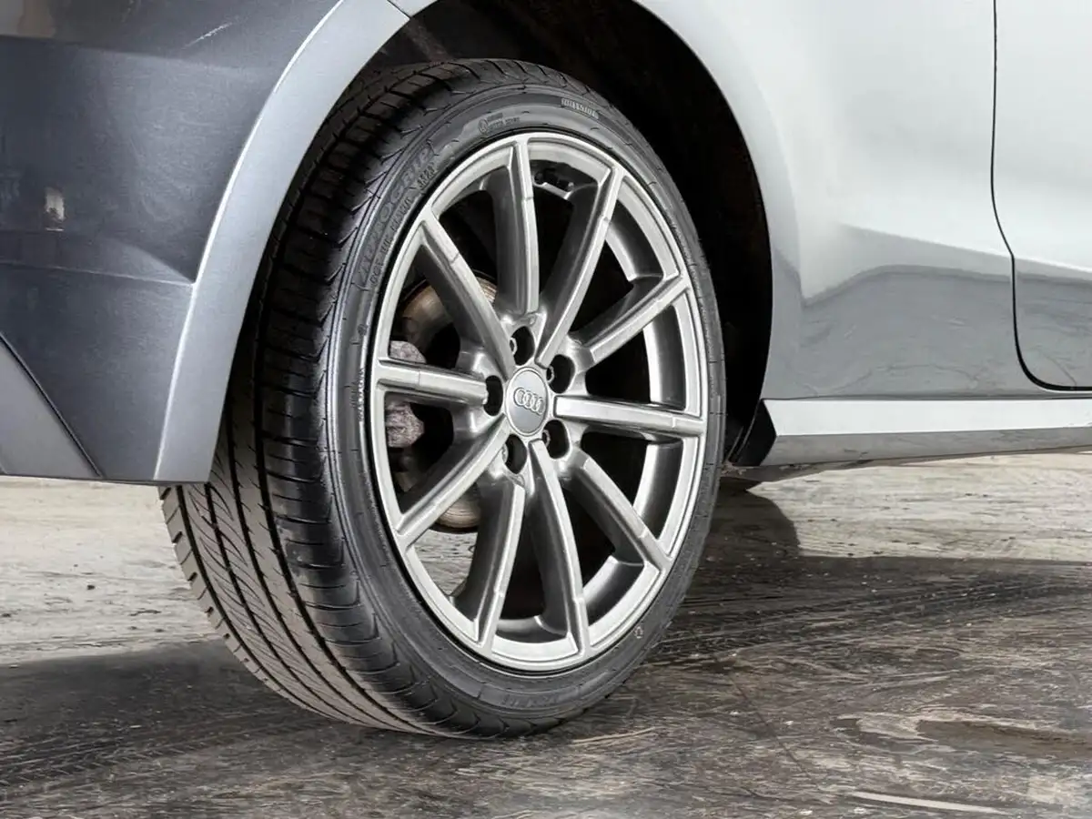 2015-audi-a1-14-s-line-125ps-ss-hatchback-3d-1395cc-big-10