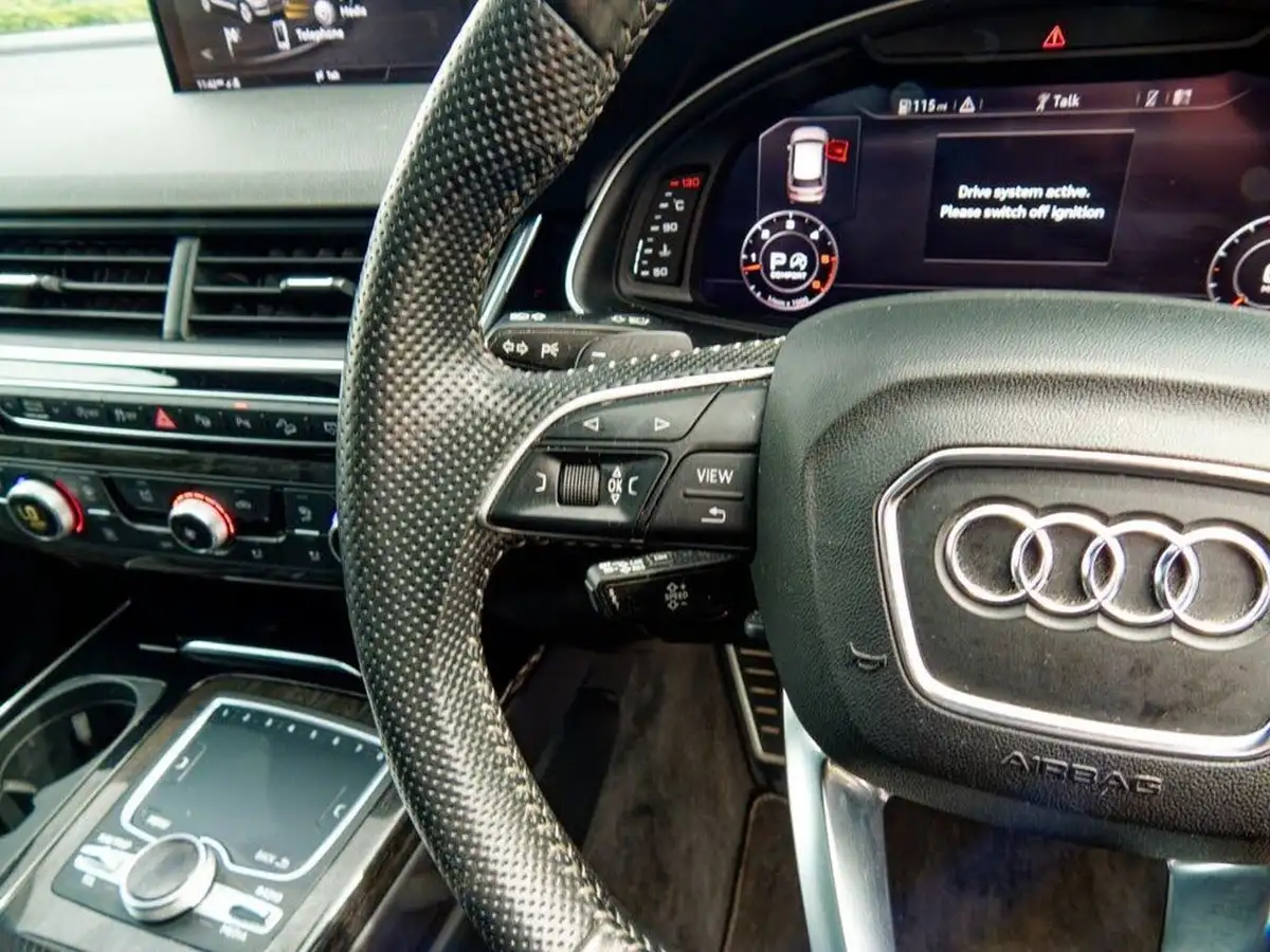 2018-audi-q7-30-50-tdi-black-edition-big-35